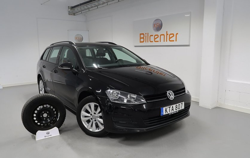 Volkswagen Golf 1.2 TSI V-Däck ingår Aut-Drag-Backkamera-Bluetooth-Adaptivfarthå 2015