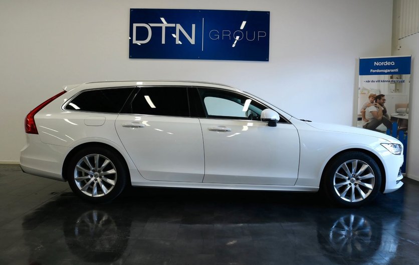 Volvo V90 D4 Geartronic Momentum Advanced Edition Nyserv SV 2019