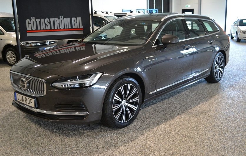 Volvo V90 Recharge T6 AWD Panorama,Drag,mm 2021