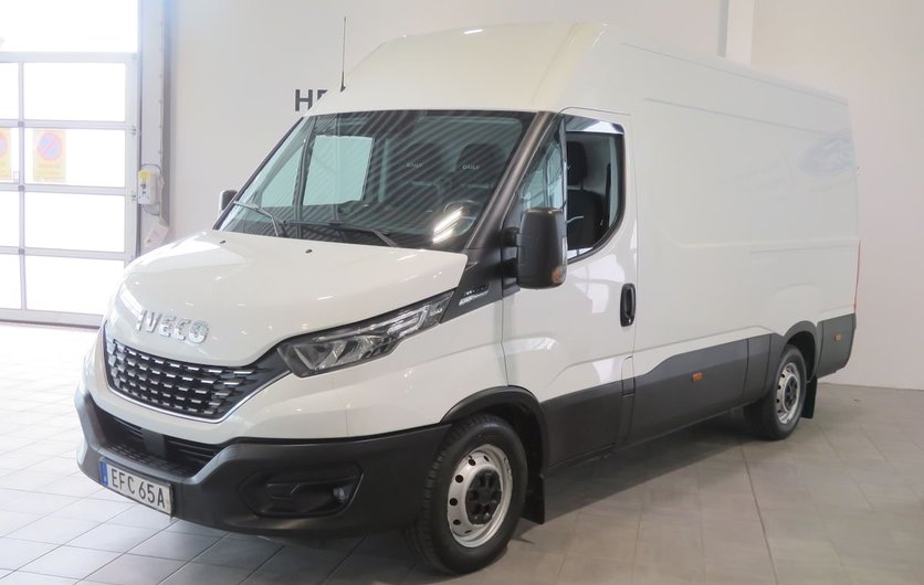 Iveco DAILY 35S11 Daily 35-140 2.3 JDT Hi-Matic AUT | Värmare 2020