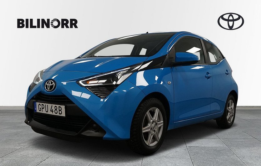 Toyota Aygo 1,0 5-D X-PLAY M T SMARTPHONE INTEGRATION 2020