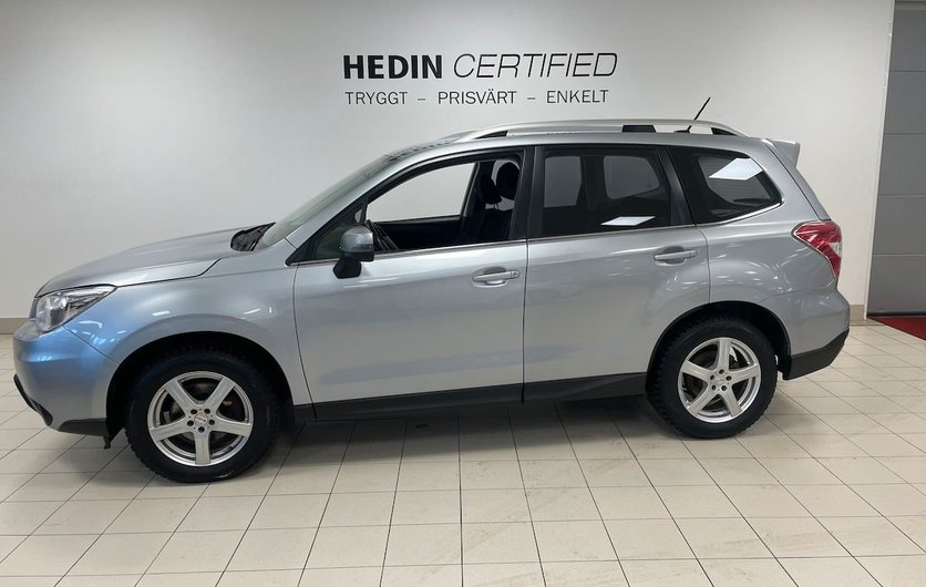 Subaru Forester 2.0 4WD Lineartronic 2015