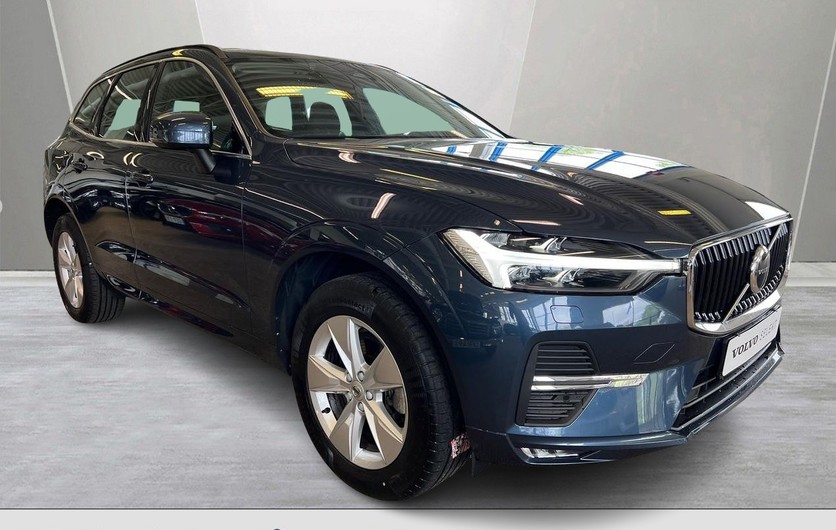 Volvo XC60 B4 AWD Diesel Core, Klimatpaket, Ljuspaket, Parkeringssupport, Baklucka Elmanövrerad, Parkeringskamera Bak, Google Maps 2023