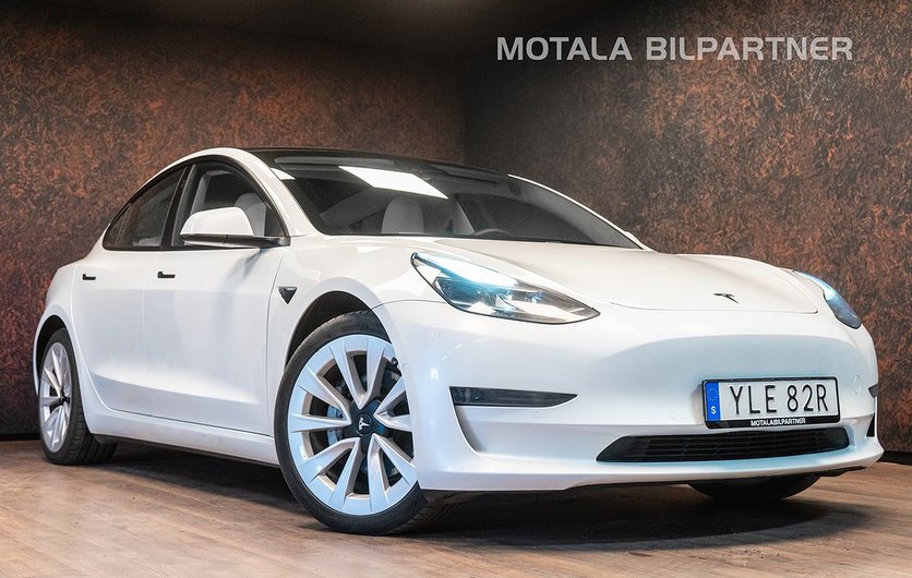 Tesla Model 3 Long Range AWD | | Vit klädsel | Värmepump 2021