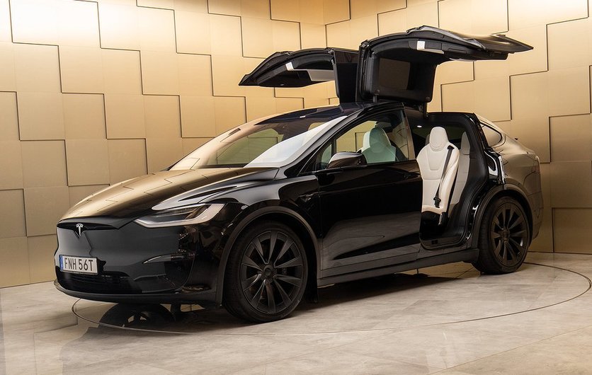 Tesla Model X Plaid AWD Alla tillval Ny 2023