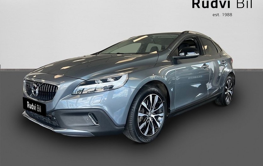 Volvo V40 Cross Country T3 Geartronic Momentum Euro 6 2019