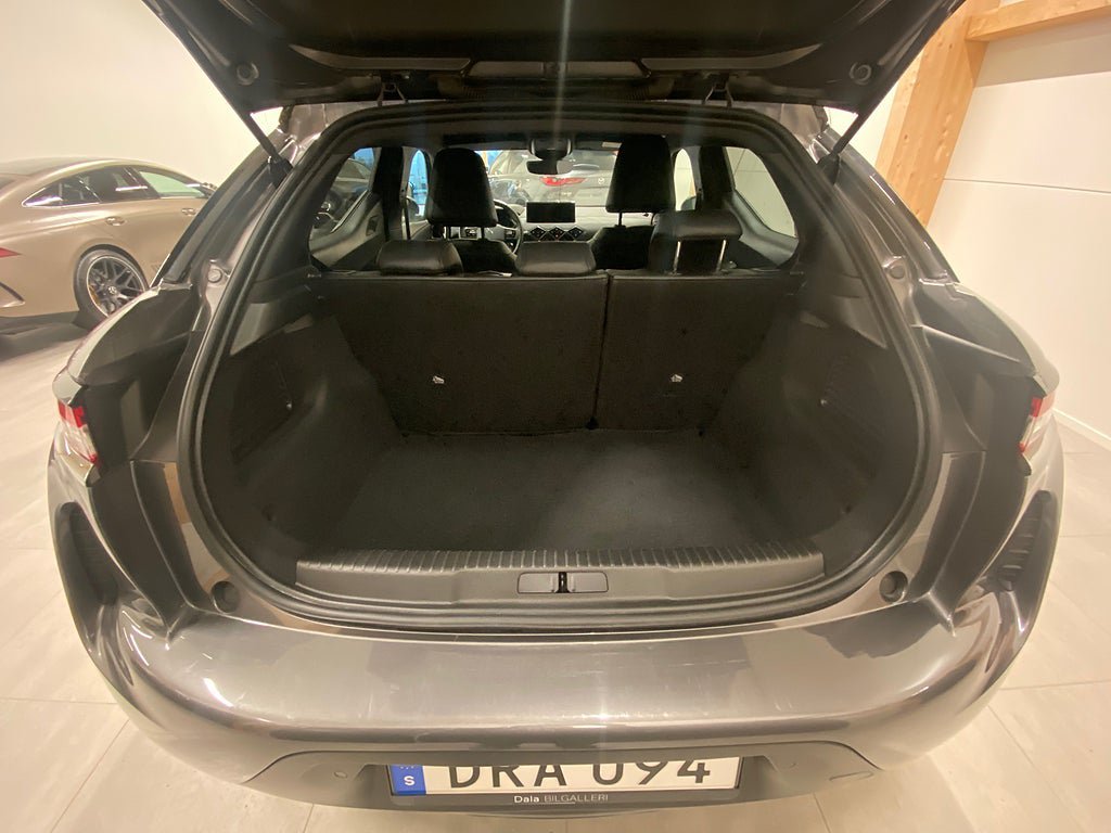 Vehicle Image 11