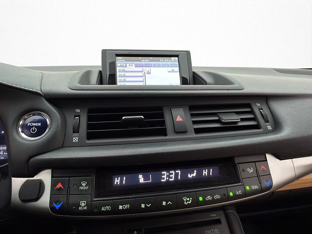 Vehicle Image 22