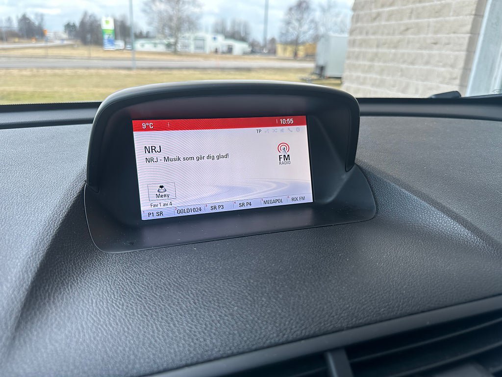 Vehicle Image 17