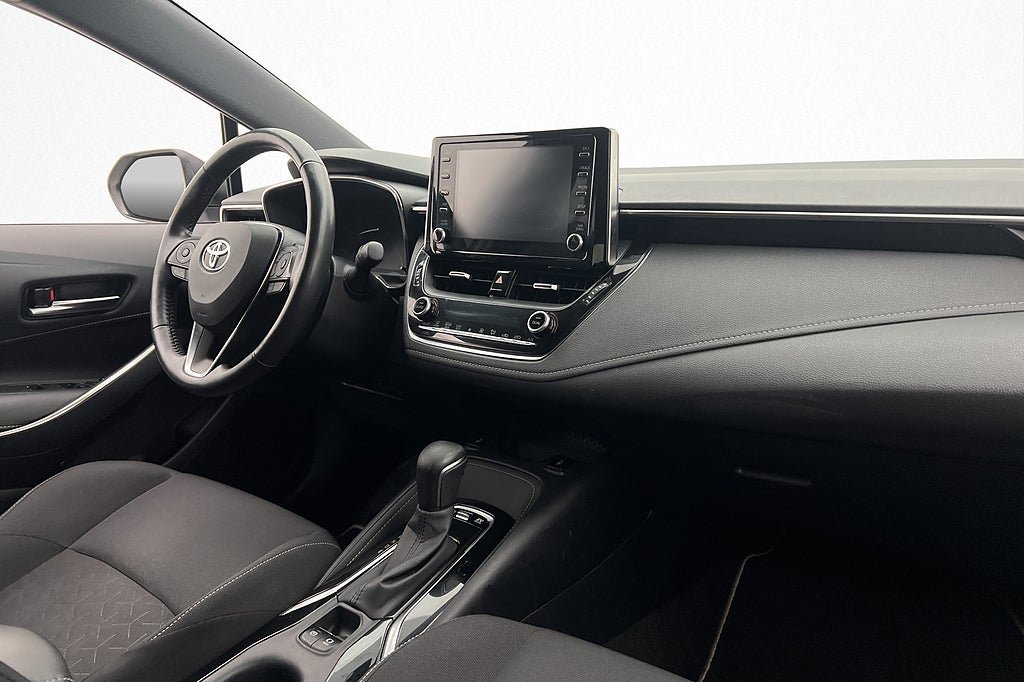 Vehicle Image 8
