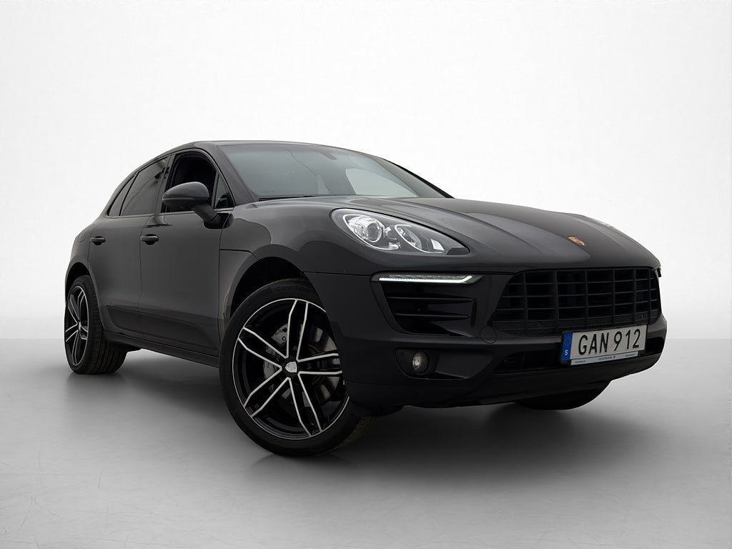 Vehicle Image 23