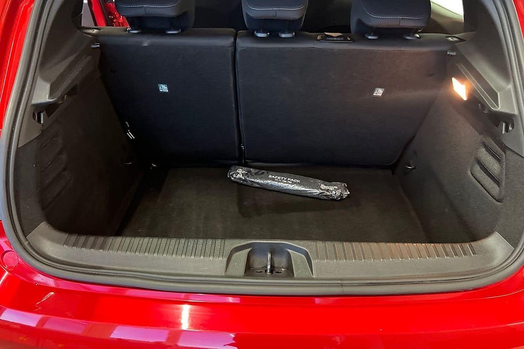 Vehicle Image 19