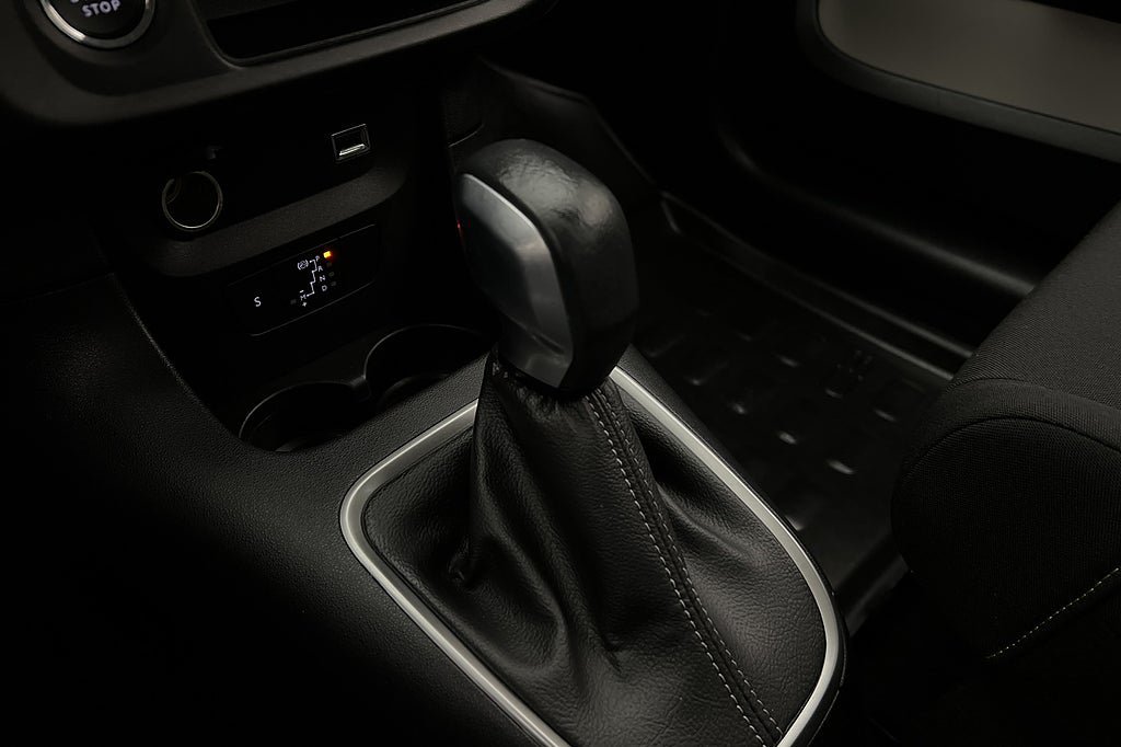 Vehicle Image 20