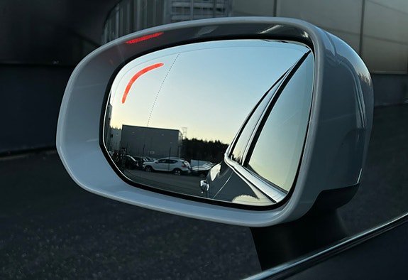 Vehicle Image 23