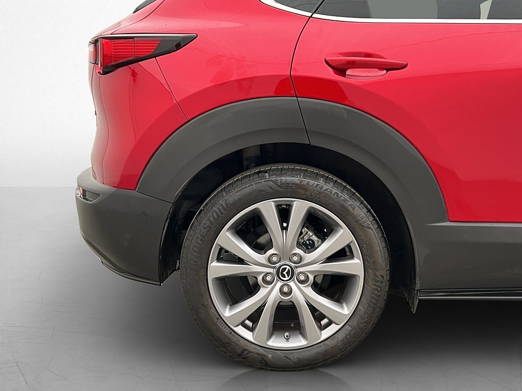Vehicle Image 30