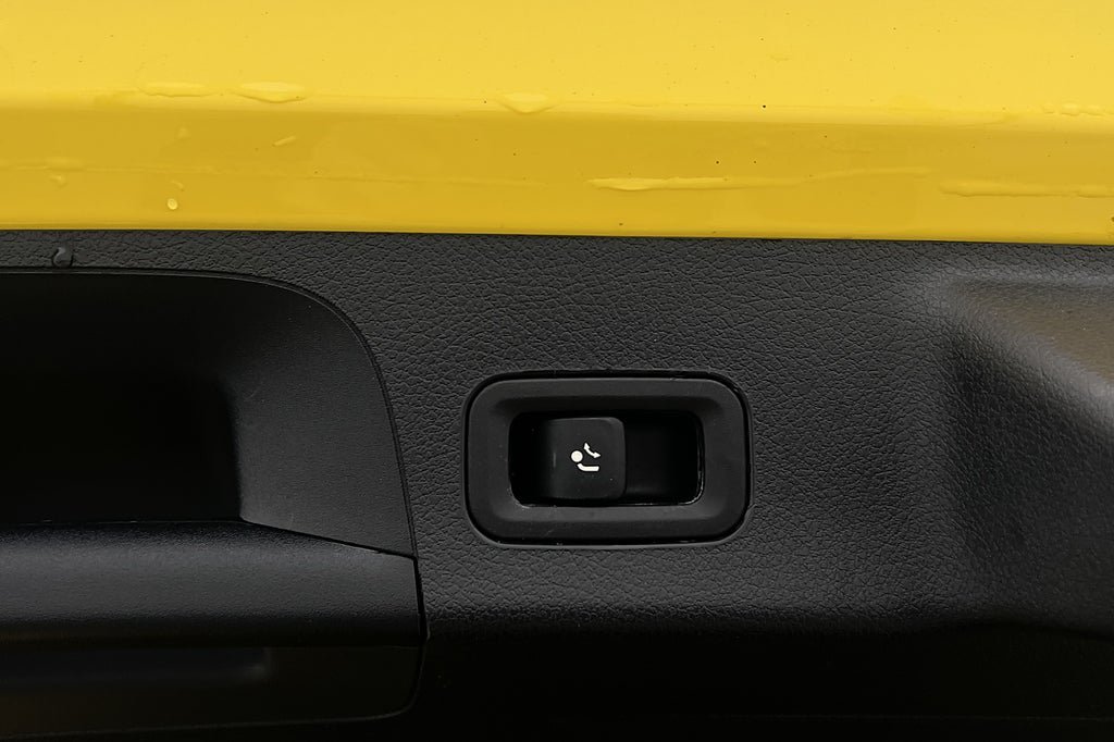 Vehicle Image 33