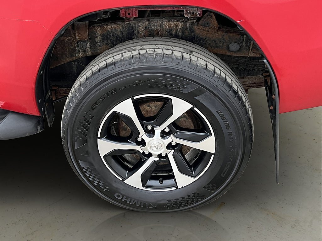 Vehicle Image 31