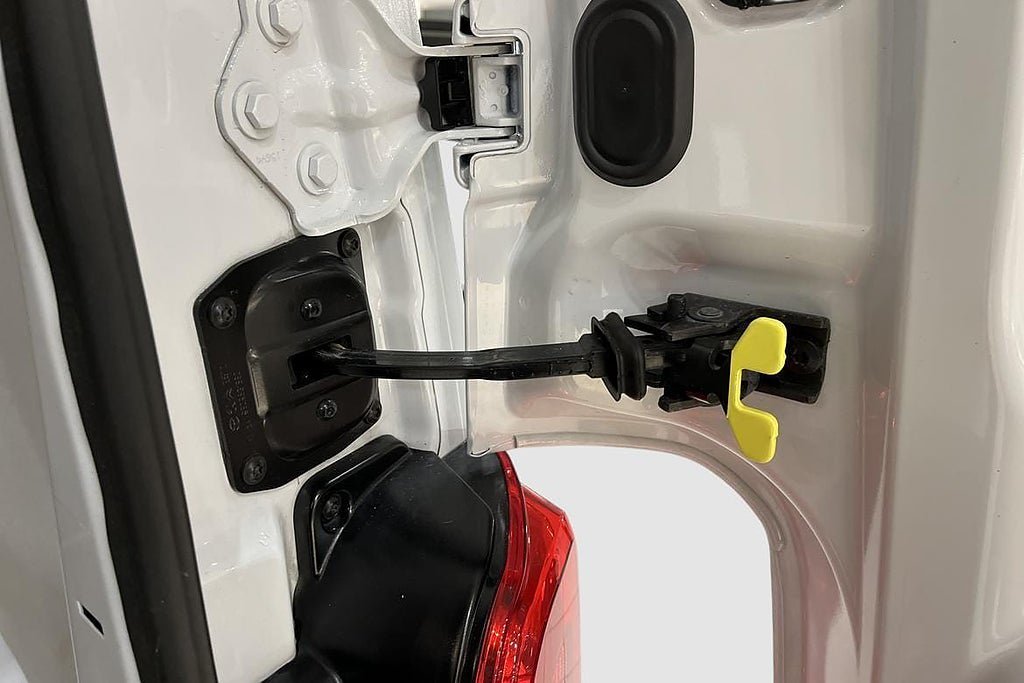 Vehicle Image 14