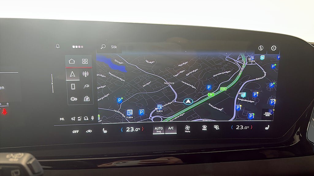 Vehicle Image 17