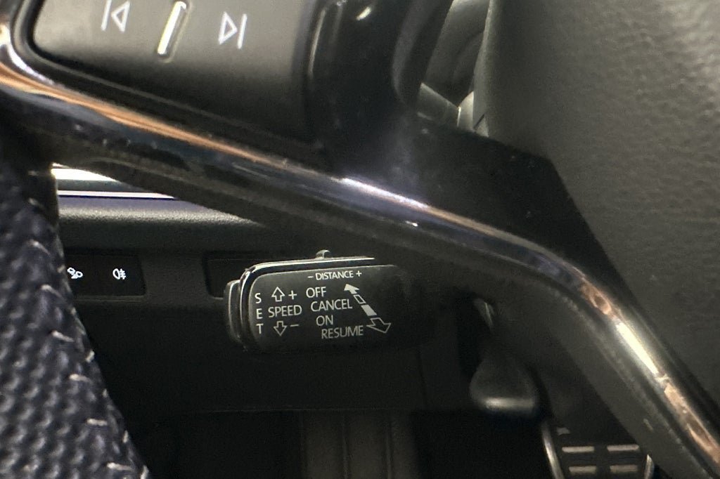 Vehicle Image 26