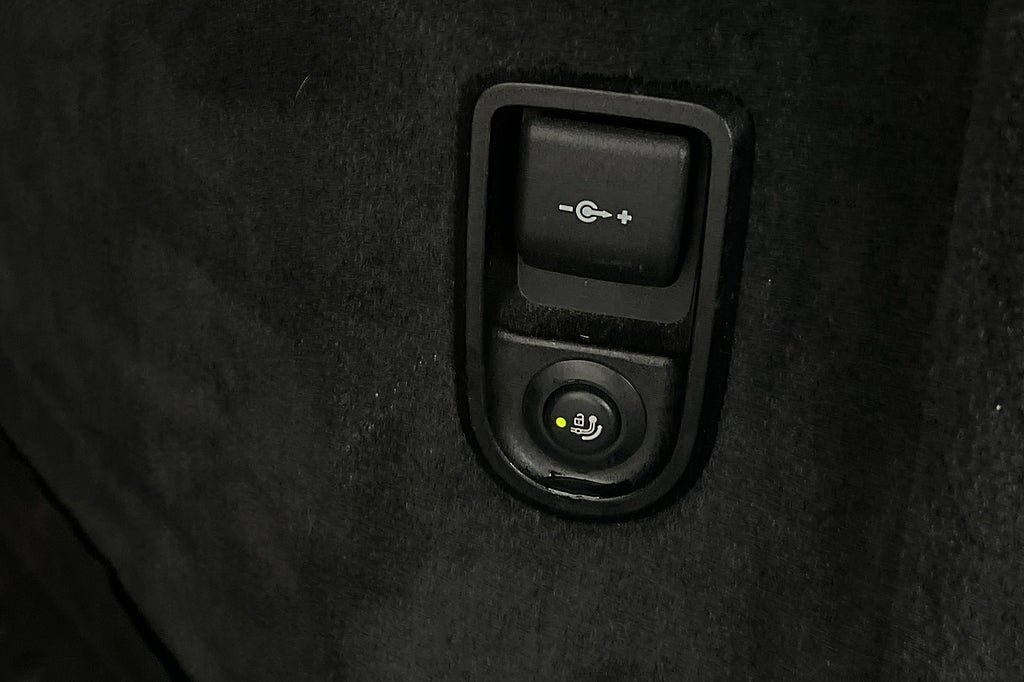 Vehicle Image 27