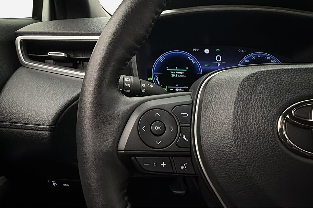 Vehicle Image 13