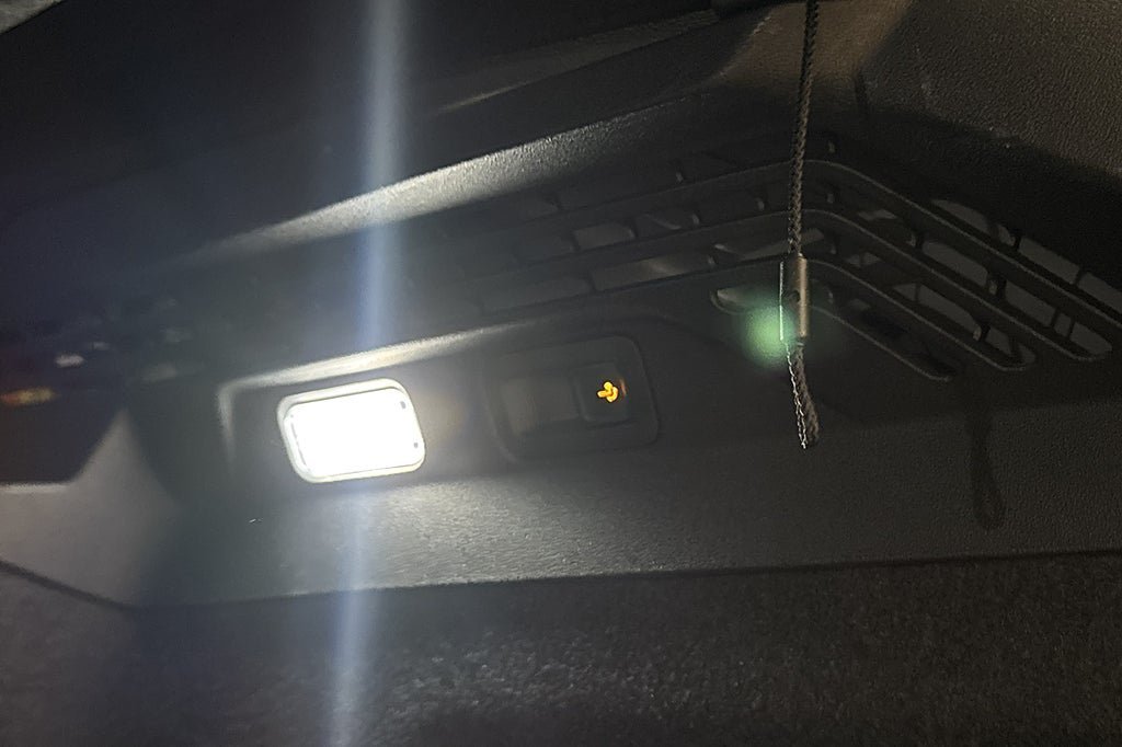 Vehicle Image 23