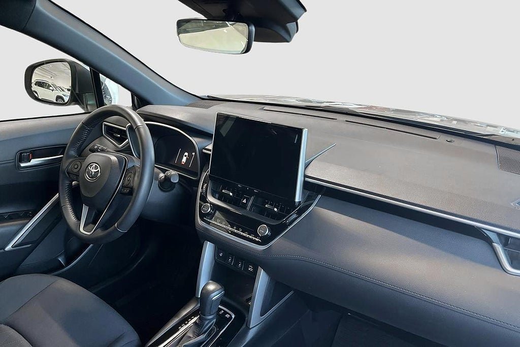 Vehicle Image 9