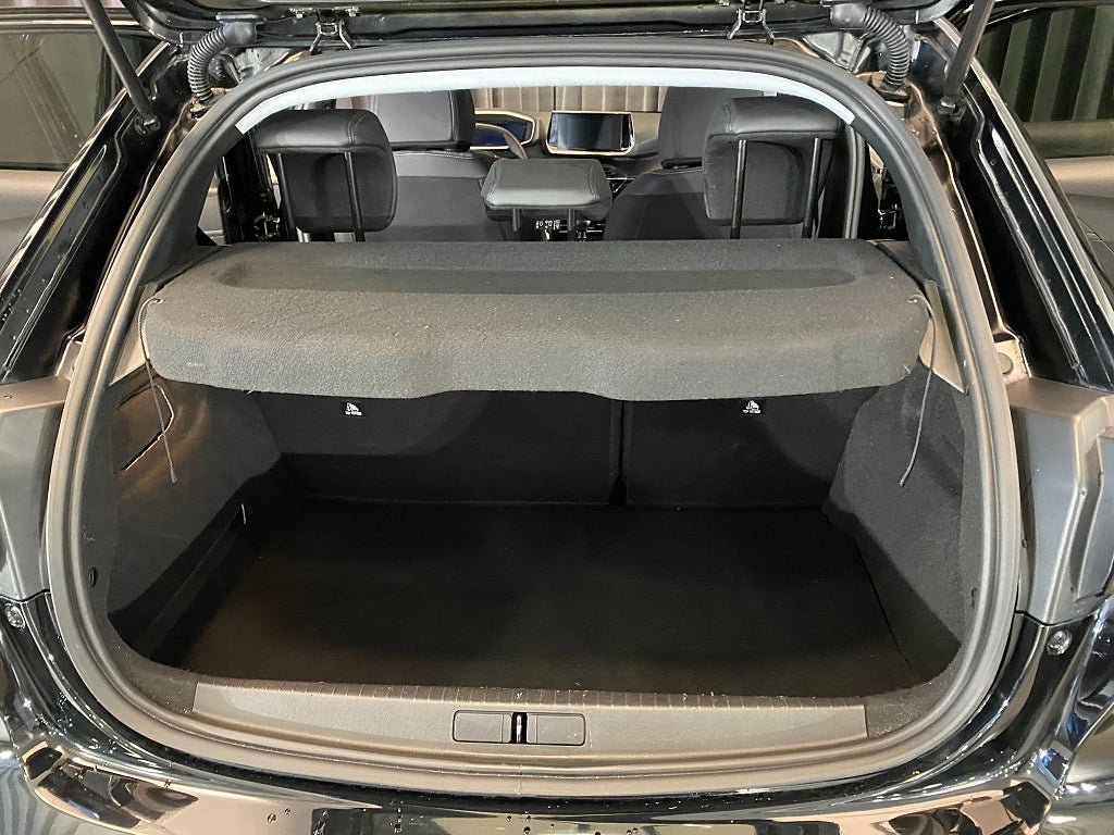 Vehicle Image 36