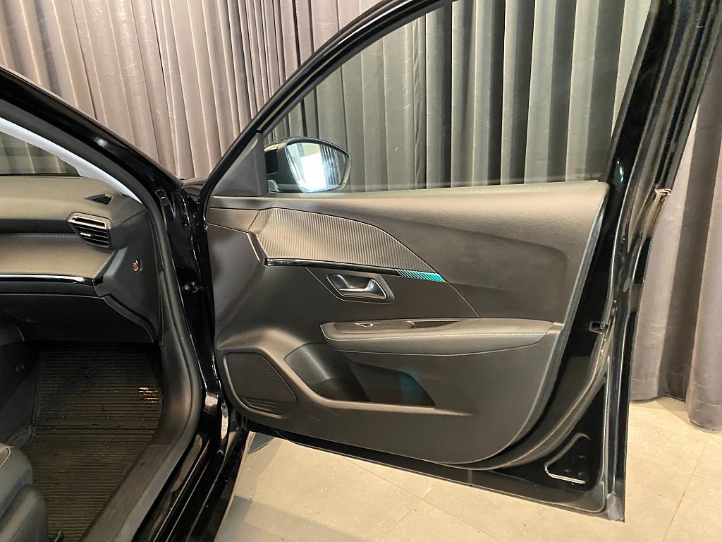 Vehicle Image 41