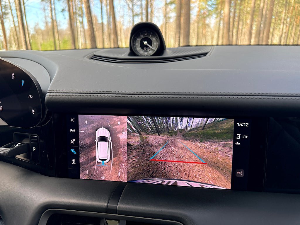 Vehicle Image 12