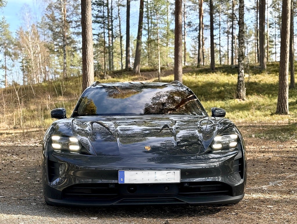 Vehicle Image 42