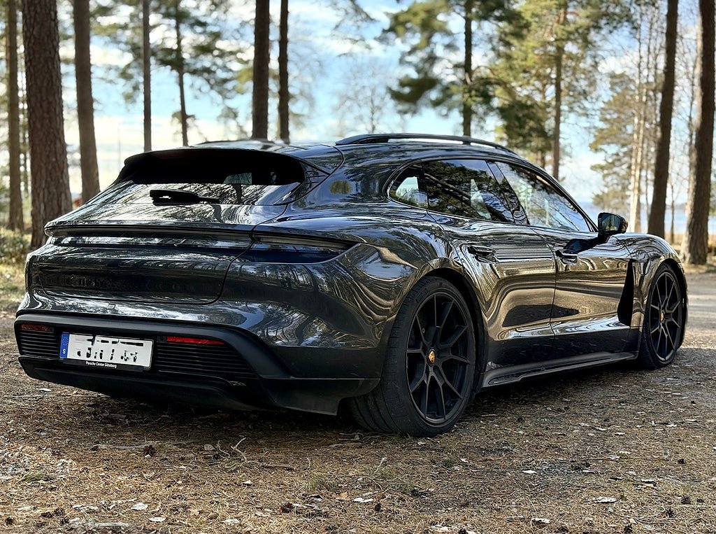 Vehicle Image 48