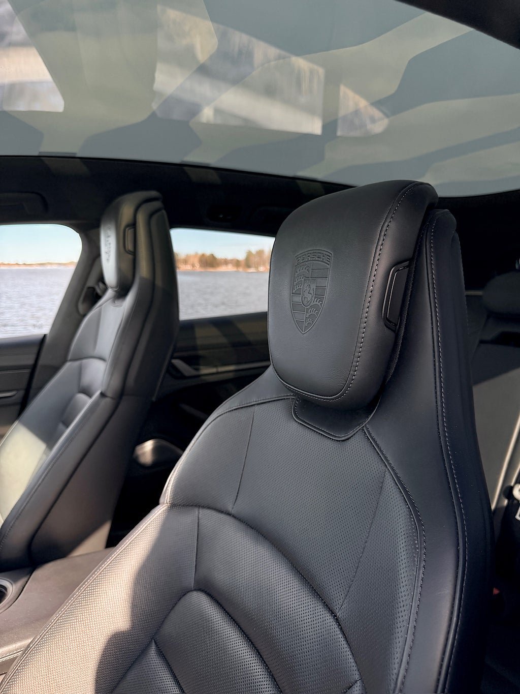 Vehicle Image 52