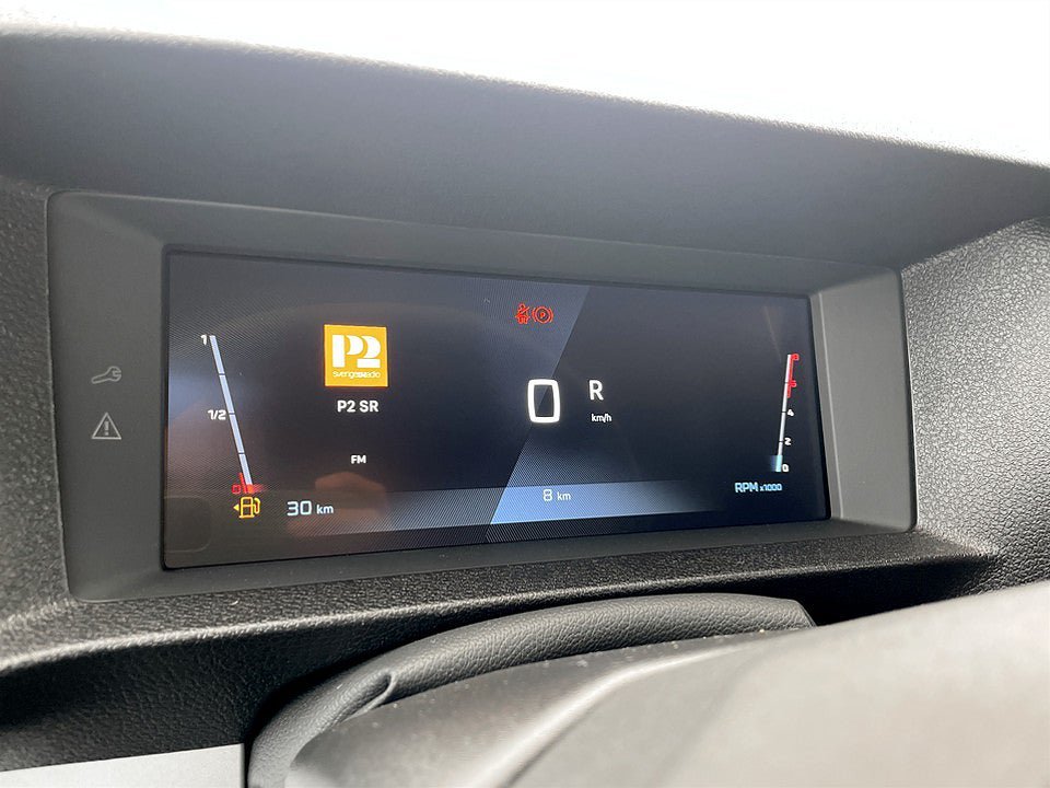 Vehicle Image 13