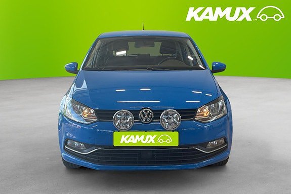 Vehicle Image 6
