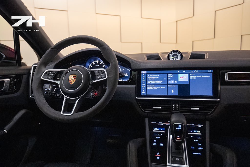 Vehicle Image 14