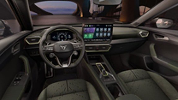 Vehicle Image 7