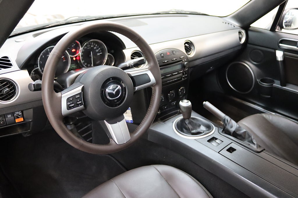 Vehicle Image 15