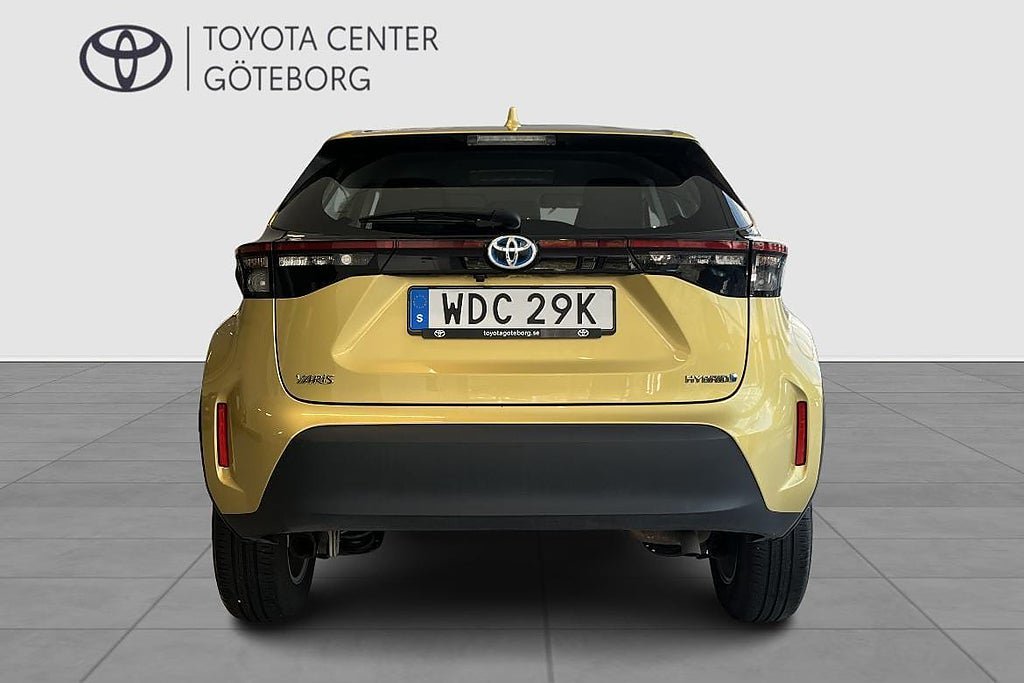 Vehicle Image 7