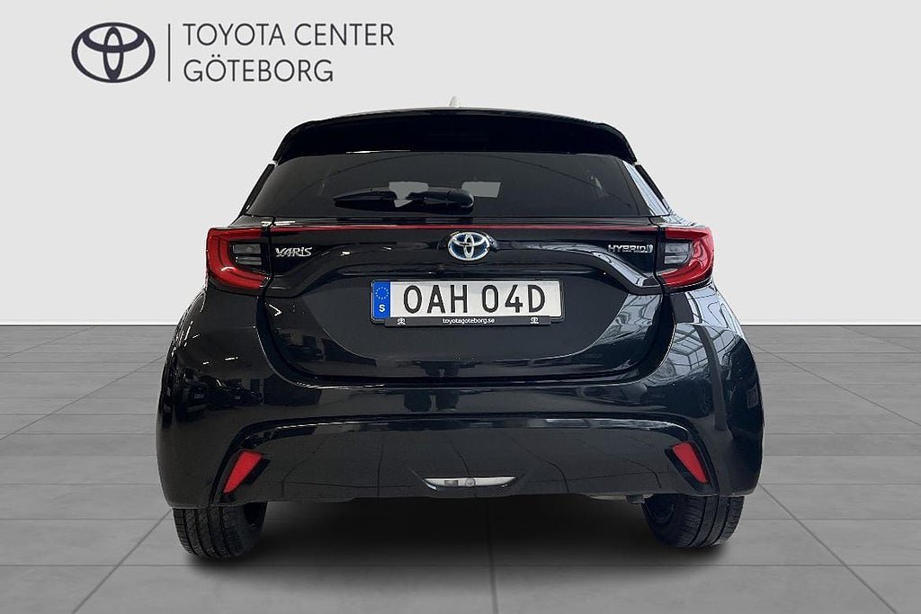 Vehicle Image 7
