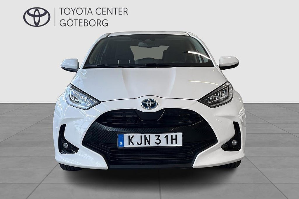 Vehicle Image 8