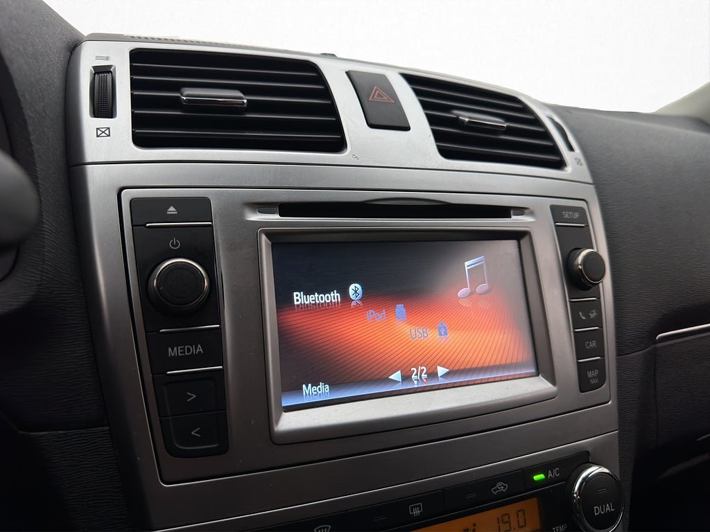 Vehicle Image 23