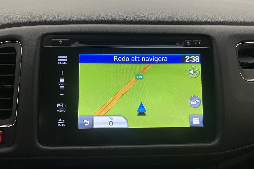 Vehicle Image 16