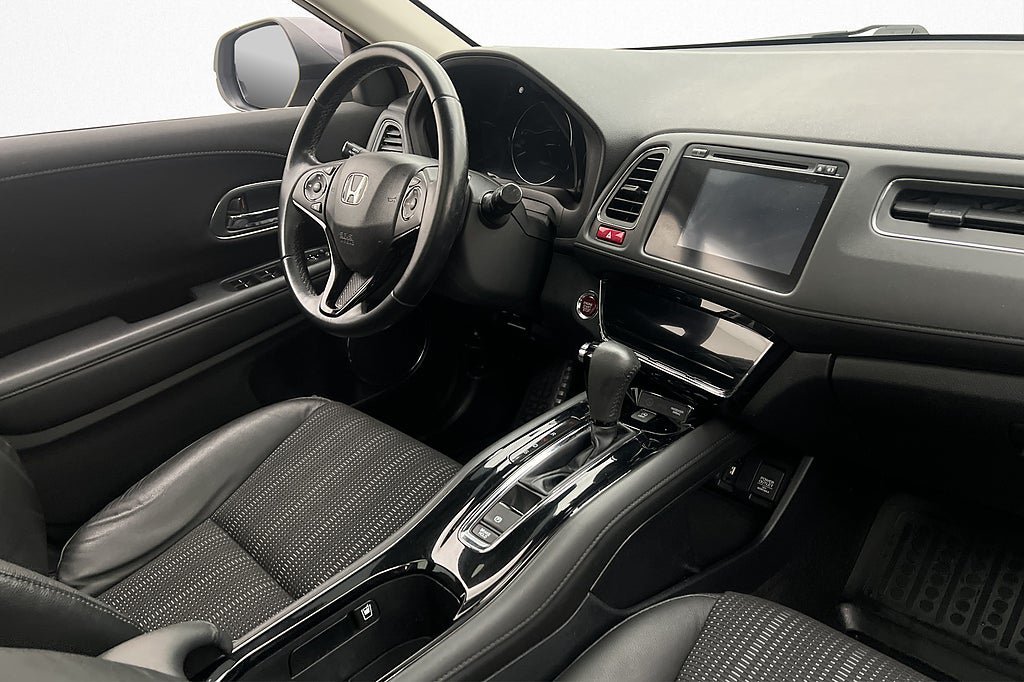 Vehicle Image 22