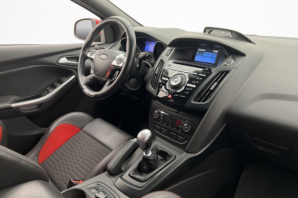 Vehicle Image 23