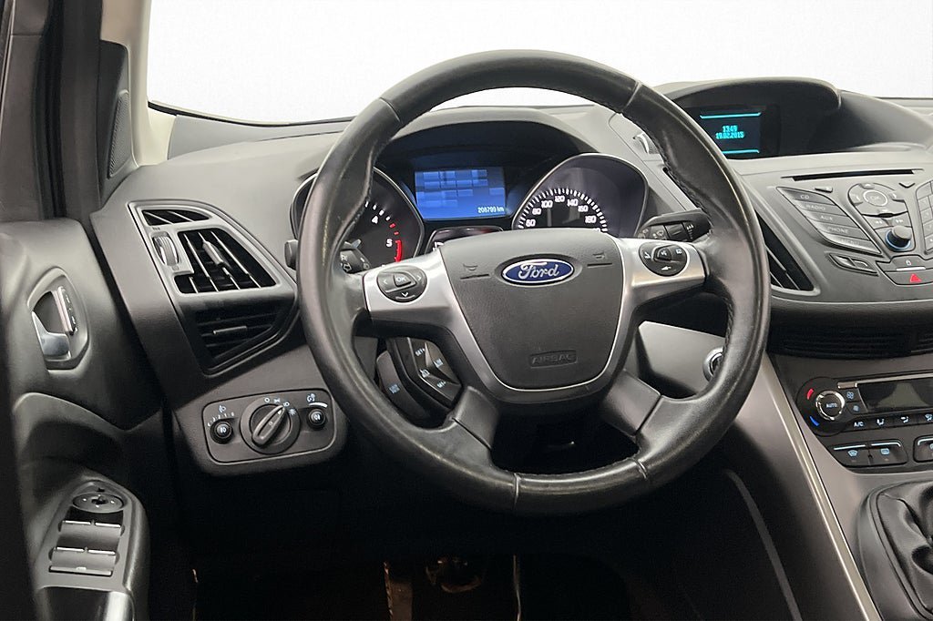 Vehicle Image 12