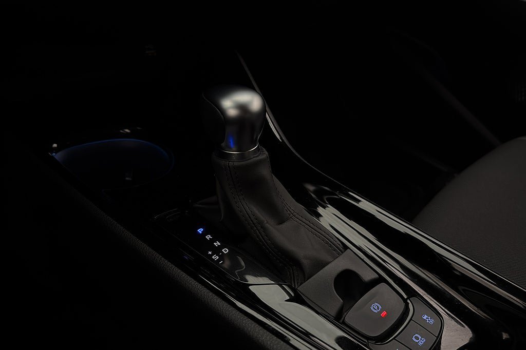 Vehicle Image 19