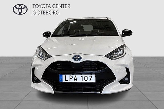 Vehicle Image 7