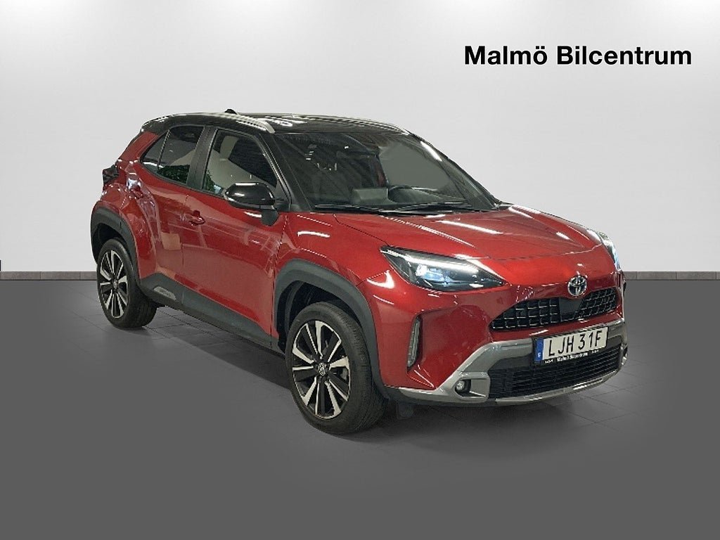 Vehicle Image 6